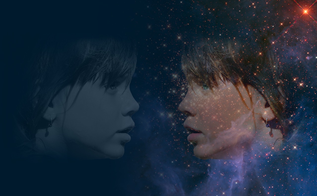 中国明星荧幕内外的情感交织，荧幕之吻与真实情感的交织