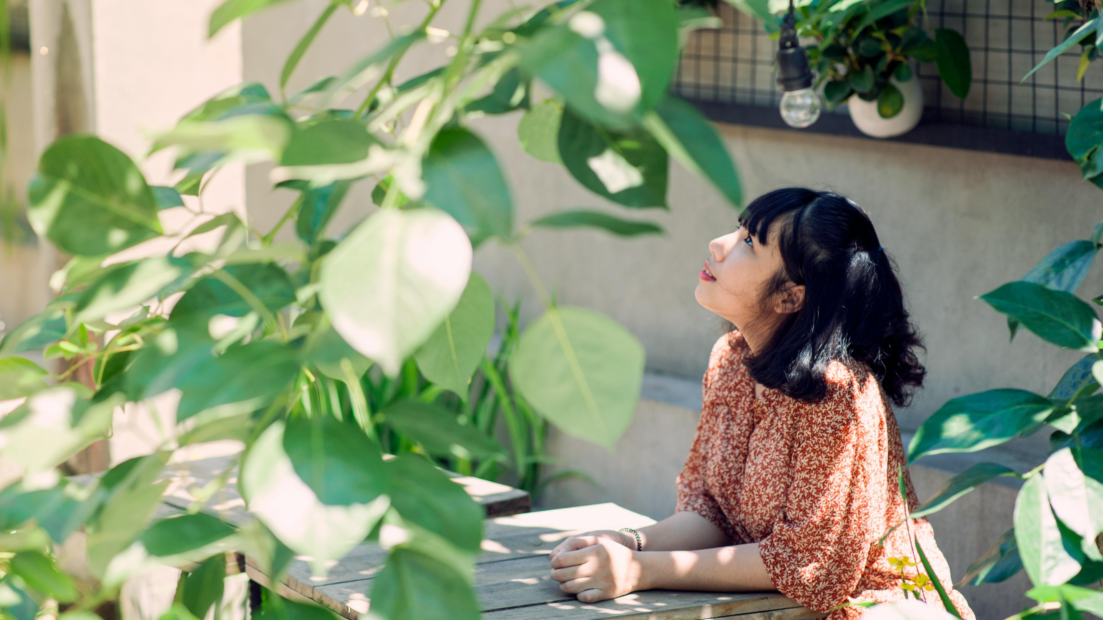 女演员张静静，荧屏上的璀璨明星之光
